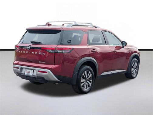 Scarlet 2024 Nissan Pathfinder SL 4WD