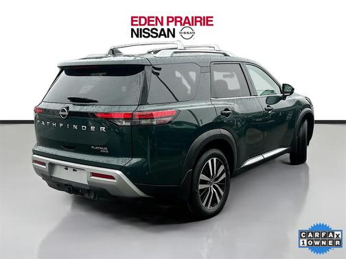 2023 Nissan Pathfinder Platinum 4WD
