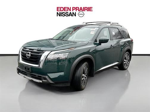 2023 Nissan Pathfinder Platinum 4WD