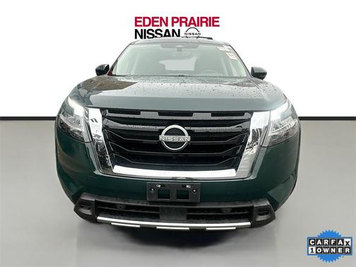 2023 Nissan Pathfinder Platinum 4WD