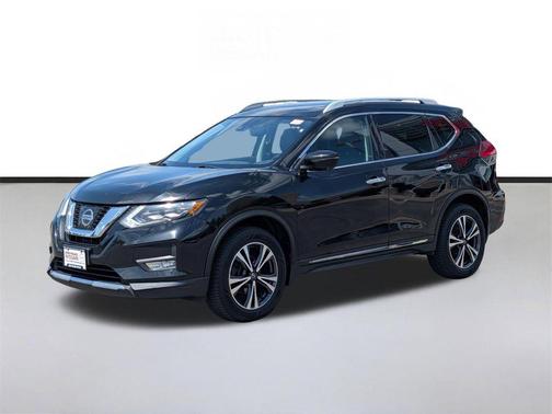 Magnetic Black 2017 Nissan Rogue SL