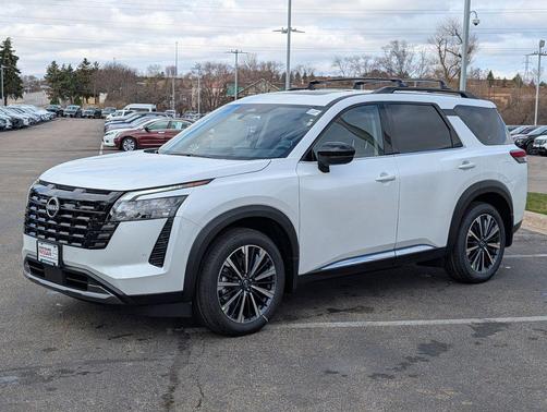 White 2026 Nissan Pathfinder Platinum