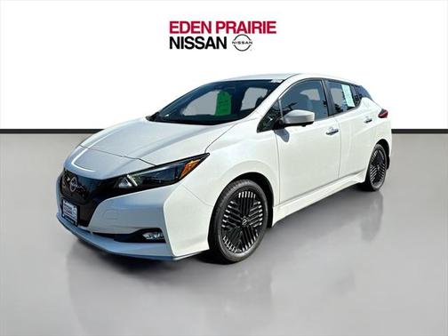 2023 Nissan Leaf SV PLUS 60 kWh