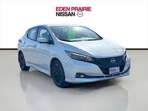 2023 Nissan Leaf SV PLUS 60 kWh