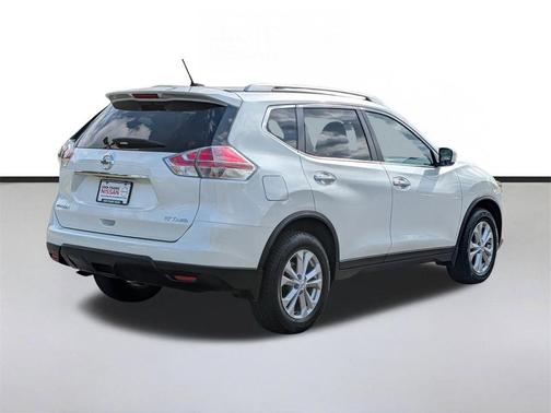 Pearl White 2016 Nissan Rogue SV