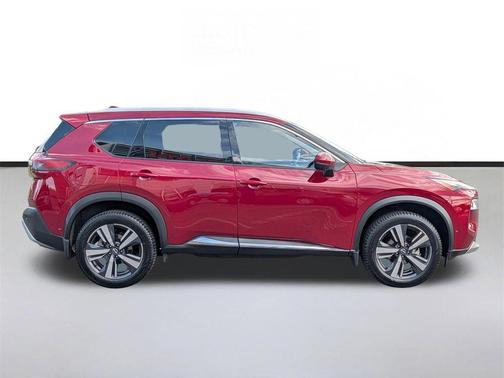 Scarlet 2023 Nissan Rogue Platinum