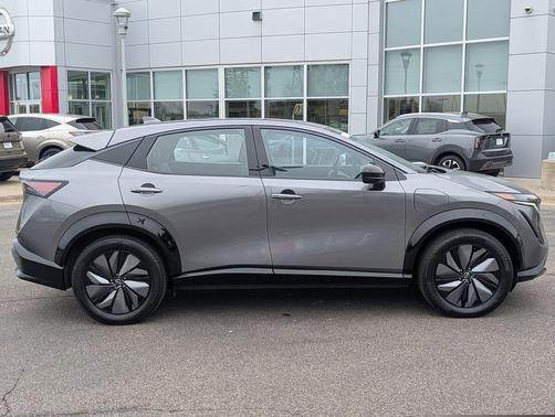 Gun Metallic 2024 Nissan ARIYA ENGAGE