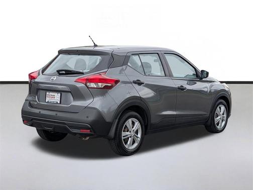 Gun Metallic 2020 Nissan Kicks S