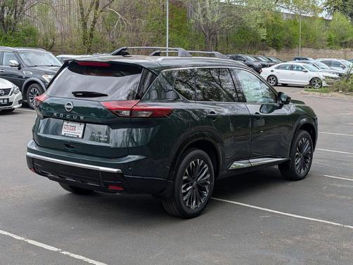 Obsidian 2026 Nissan Rogue Platinum