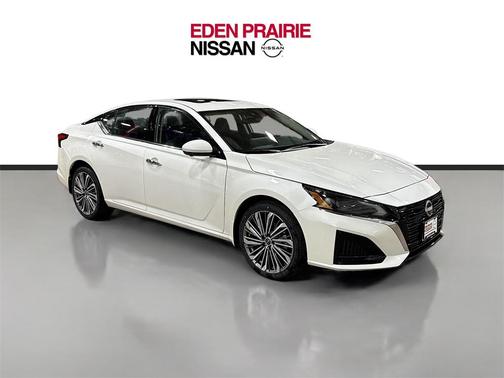 2025 Nissan Altima 2.5 SL