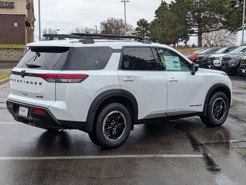 White 2026 Nissan Pathfinder Rock Creek