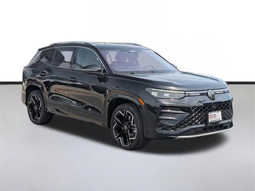 Deep Black Pearl 2025 Volkswagen Tiguan 2.0T SEL R-Line 4MOTION