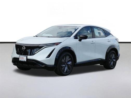 White Pearl 2024 Nissan ARIYA ENGAGE+