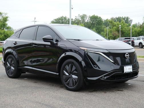Northern Lights Metallic 2023 Nissan ARIYA EVOLVE+