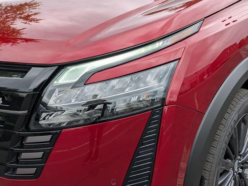 Scarlet 2026 Nissan Pathfinder SL