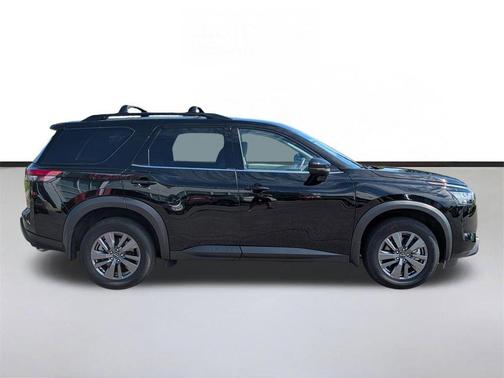 Super Black 2025 Nissan Pathfinder SV 4WD