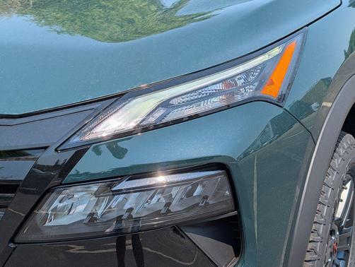 Obsidian 2026 Nissan Rogue Rock Creek