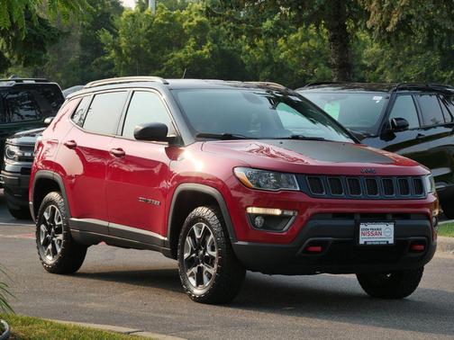 Redline Pearlcoat 2018 Jeep Compass Trailhawk