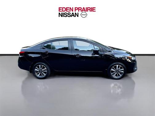 2024 Nissan Versa 1.6 SV