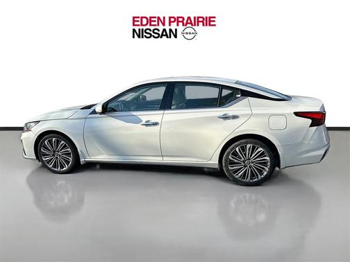 2024 Nissan Altima 2.5 SL