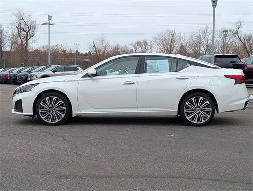 2024 Nissan Altima 2.5 SL