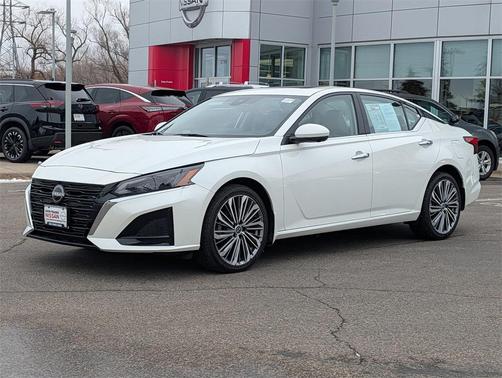 2024 Nissan Altima 2.5 SL