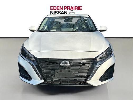 2024 Nissan Altima 2.5 SL