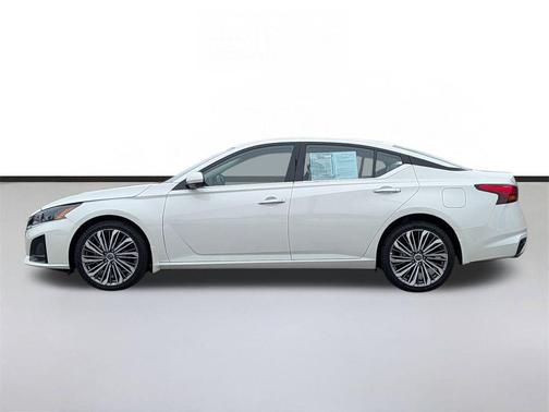 2024 Nissan Altima 2.5 SL