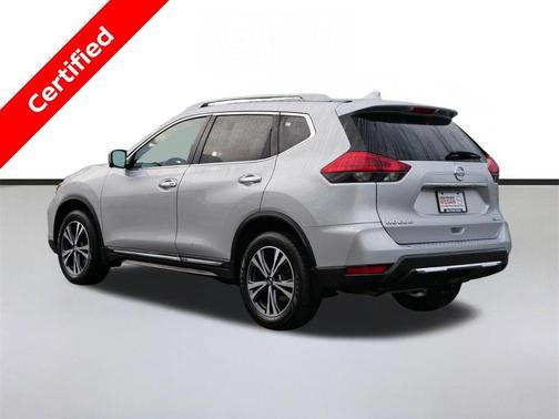 Brilliant Silver 2017 Nissan Rogue SL