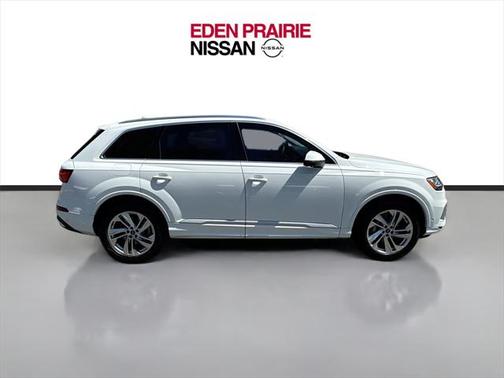 2023 Audi Q7 55 Premium Plus