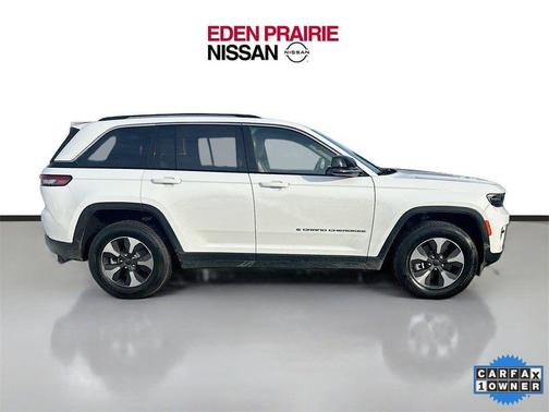 2022 Jeep Grand Cherokee 4xe Base