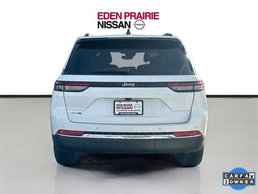 2022 Jeep Grand Cherokee 4xe Base