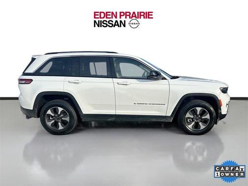 2022 Jeep Grand Cherokee 4xe Base
