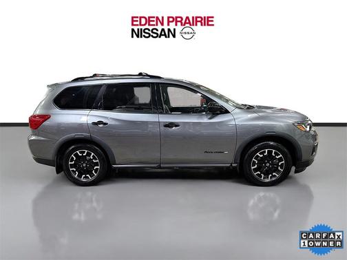 2020 Nissan Pathfinder SV 4WD
