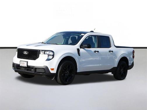 Oxford White 2025 Ford Maverick XLT