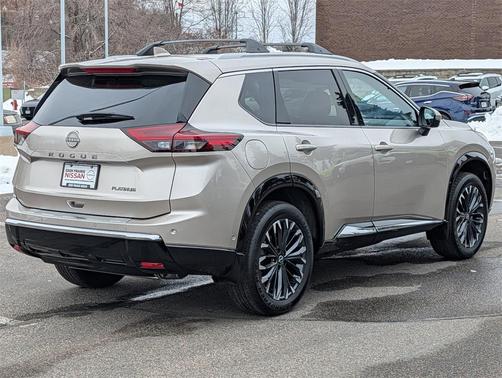 2025 Nissan Rogue Platinum