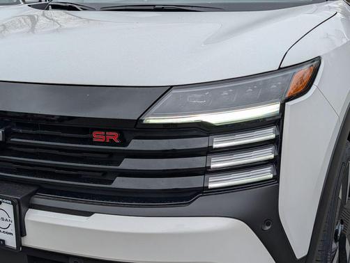 White / Black 2026 Nissan Kicks SR