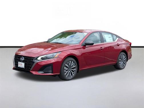 Scarlet 2026 Nissan Altima 2.5 SV