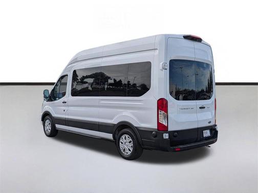 2024 Ford Transit-350 XLT