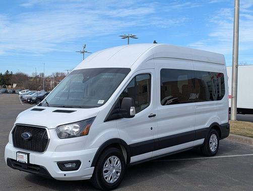 2024 Ford Transit-350 XLT