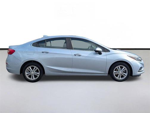 Arctic Blue 2017 Chevrolet Cruze LT