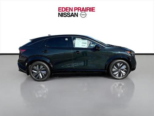 2025 Nissan ARIYA EVOLVE+
