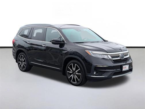 Crystal Black Pearl 2021 Honda Pilot AWD Elite
