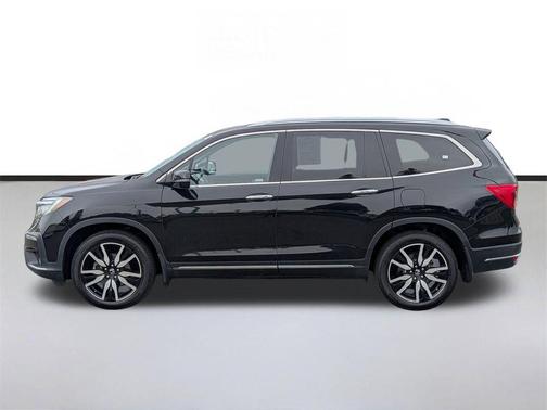Crystal Black Pearl 2021 Honda Pilot AWD Elite