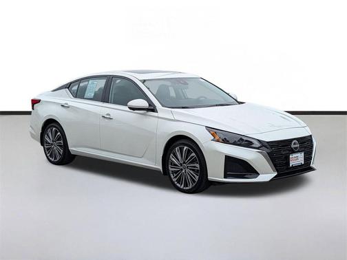 2023 Nissan Altima 2.5 SL