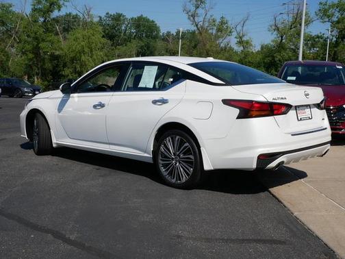2023 Nissan Altima 2.5 SL