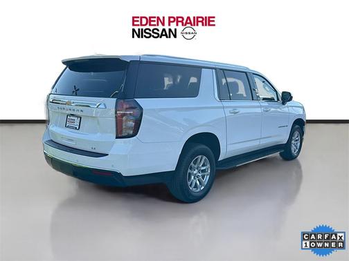 2024 Chevrolet Suburban LT