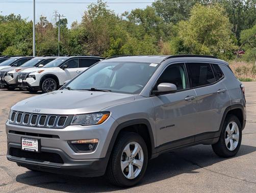 Billet Silver Metallic Clearcoat 2018 Jeep Compass Latitude