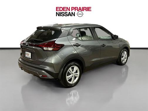 2023 Nissan Kicks S