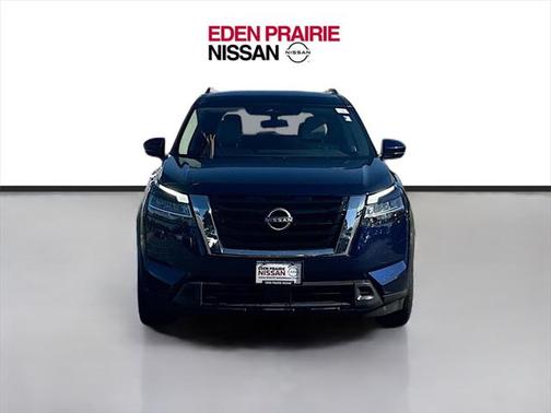 2022 Nissan Pathfinder SV 4WD